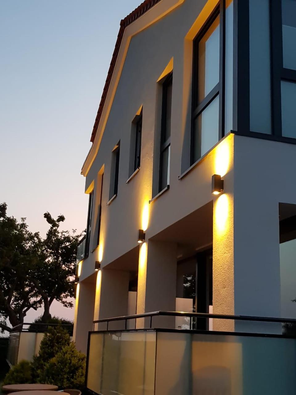 Haus Achtern Diek In Erster Reihe Am Meer Fehmarn Kültér fotó